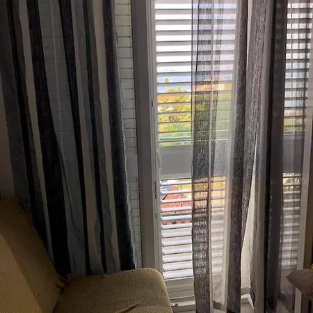 דירה Apartmani Gradac *
