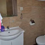 Apartmani Gradac شقة *