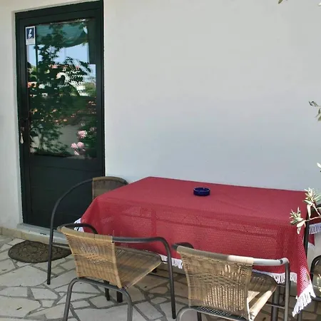 Apartmani Gradac グラダツ