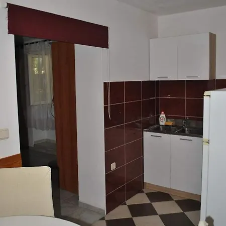 Apartmani Gradac
