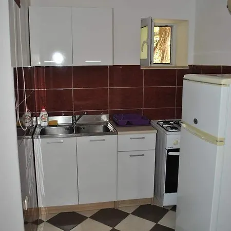 Apartmani Gradac גראדאץ