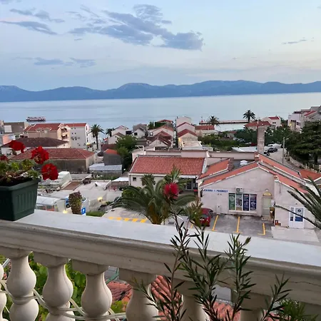 Apartmani Gradac * Gradac (Split-Dalmatia)