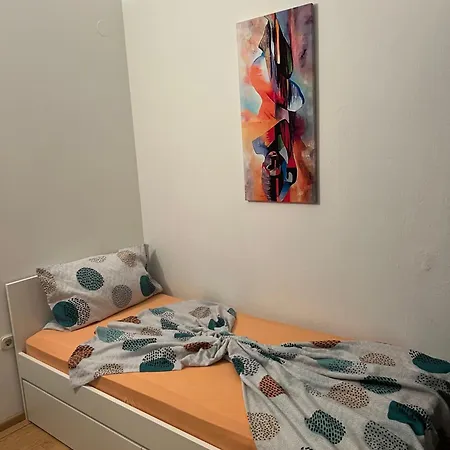 דירה Apartmani Gradac גראדאץ