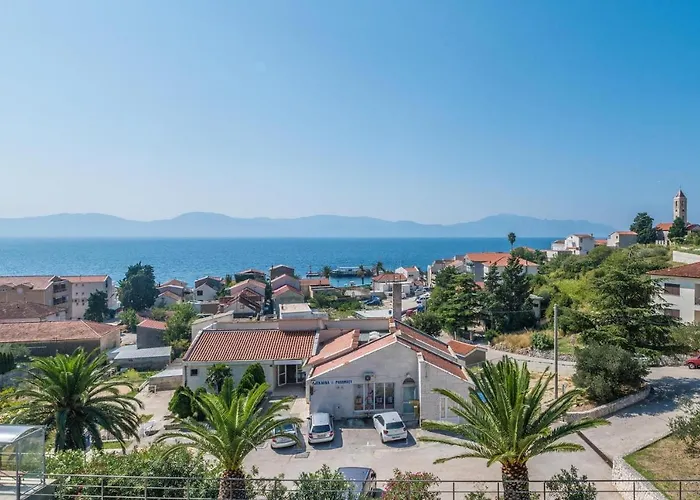 Apartmani Gradac *