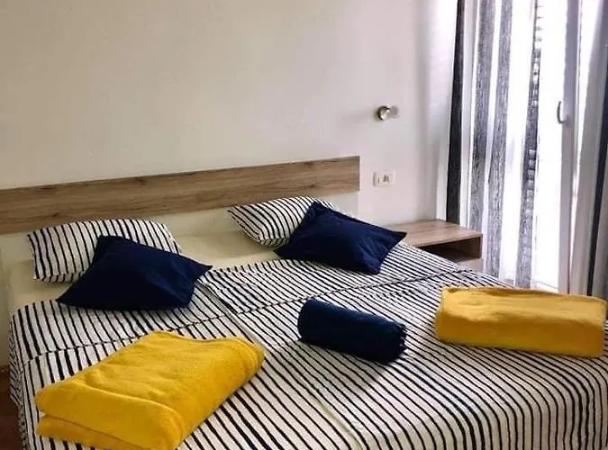 Apartmani Gradac Daire *